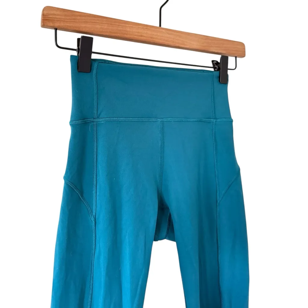 Lululemon  In Movement Tight 25 Everlux Bermuda Teal - Image 7