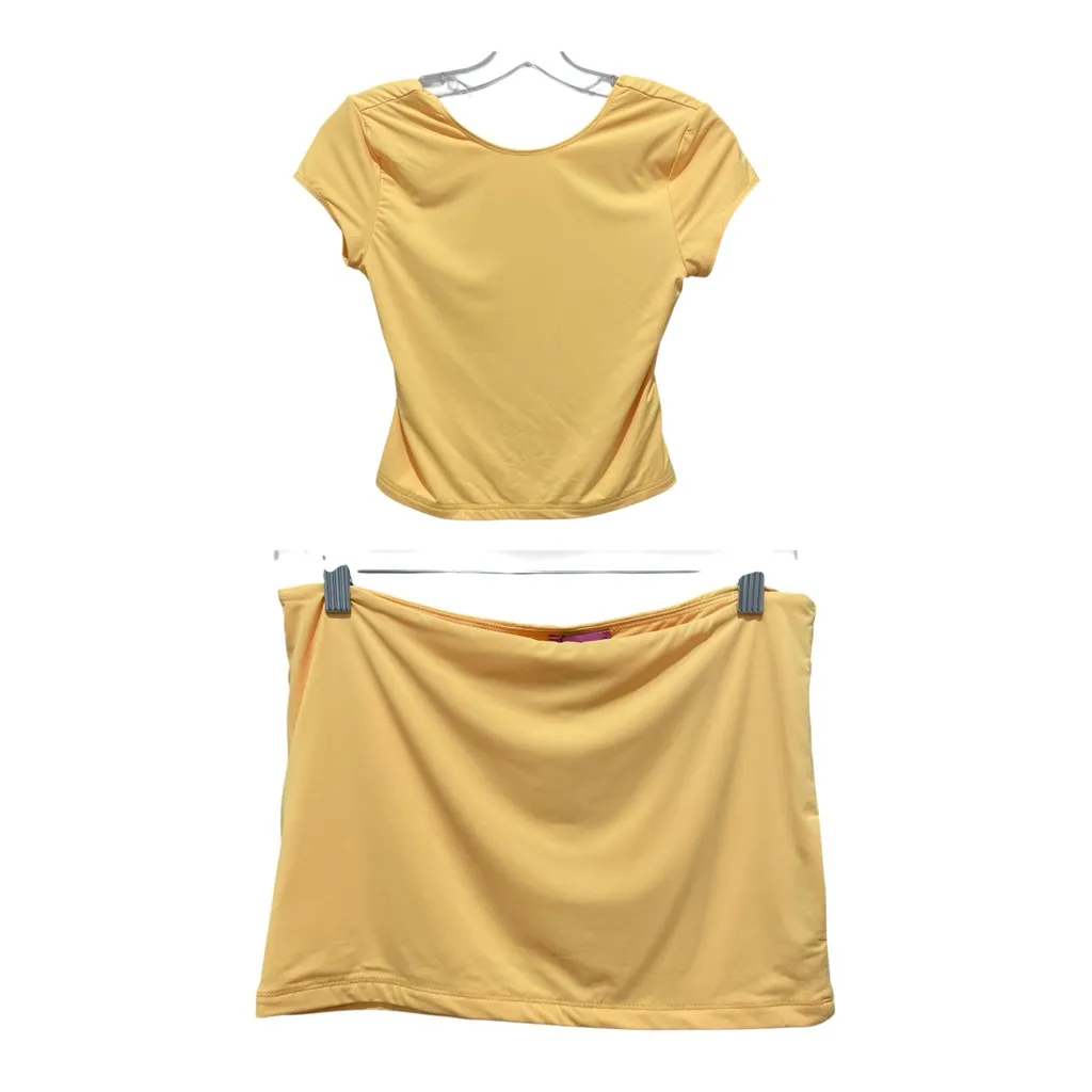 Edikted Selma Open Back Shirt and Mini Skirt Set Yellow Women’s Size Medium - Image 3