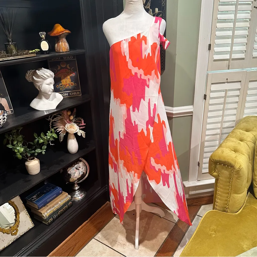 Crosby by Mollie Burch One - Image 2