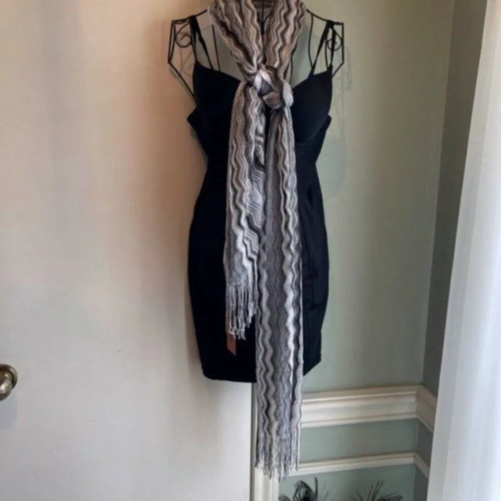 Missoni grey zigzag scarf - Image 10