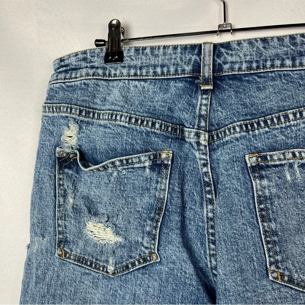 Anthropologie Pilcro Medium Wash Distressed High Rise Straight Leg Jeans 29 - Image 4