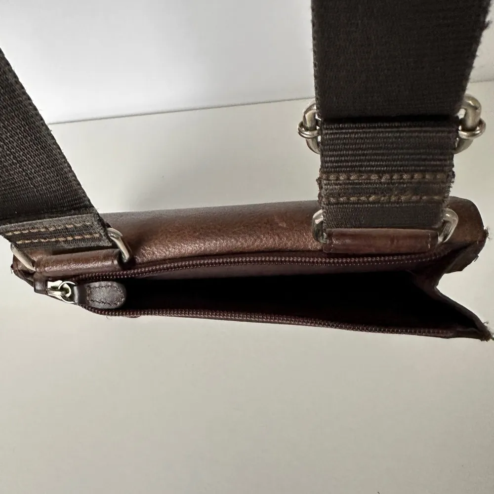 Fossil Brown Genuine Leather Wallet Crossbody Bag Organizer - Image 7