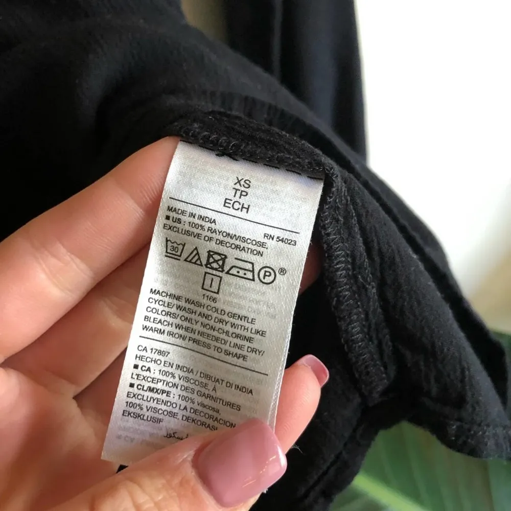 Old Navy sz XS ✨ - Image 4