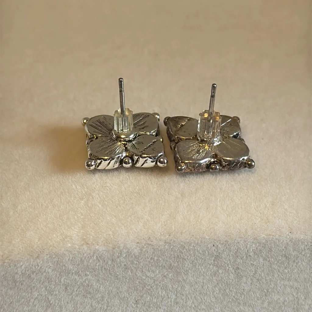 Vintage Napier Square Pierced Stud Earrings Elegant Rope Silver Tone - Image 4