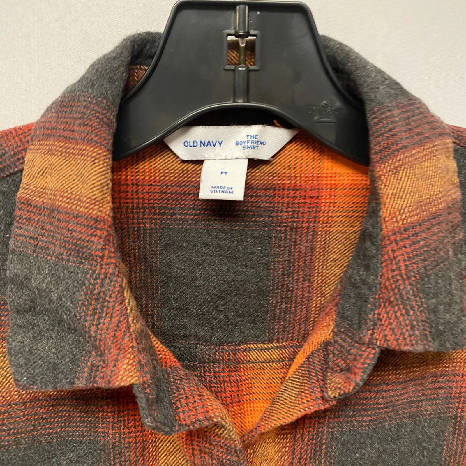 Old Navy The Boyfriend Fit Flannel Medium Flannel Shirt Orange Black Plaid - Image 3