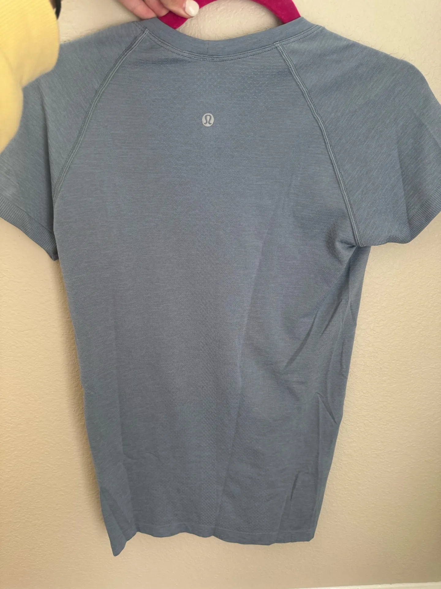 Lululemon Swiftly Tech Short Sleeve - Image 2