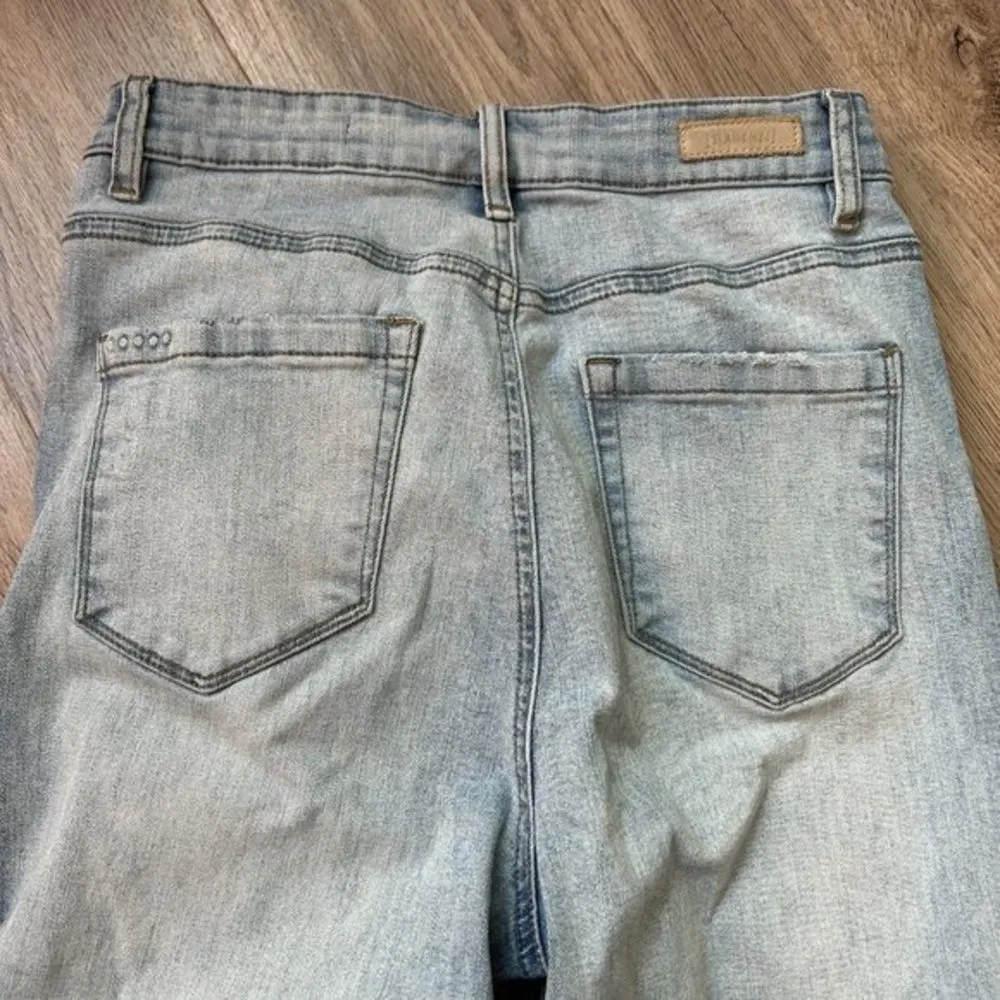 Blank NYC Baxter Rib Cage Ripped Distressed Jeans Straight Leg Size 27 - Image 9