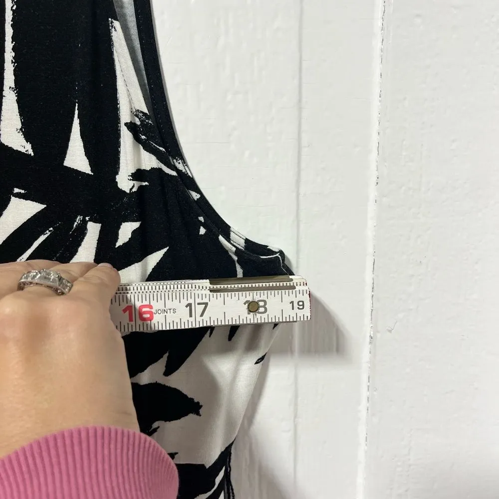 NWT Soma Sleeveless Faux Wrap Midi dress with waist tie black & white palm XL - Image 6