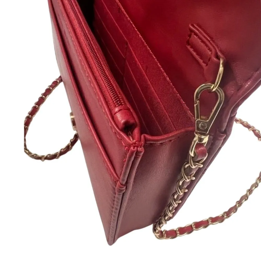 Badgley Mischka Women's Large Quilted Crossbody Bag in Red New With Tag - Image 7