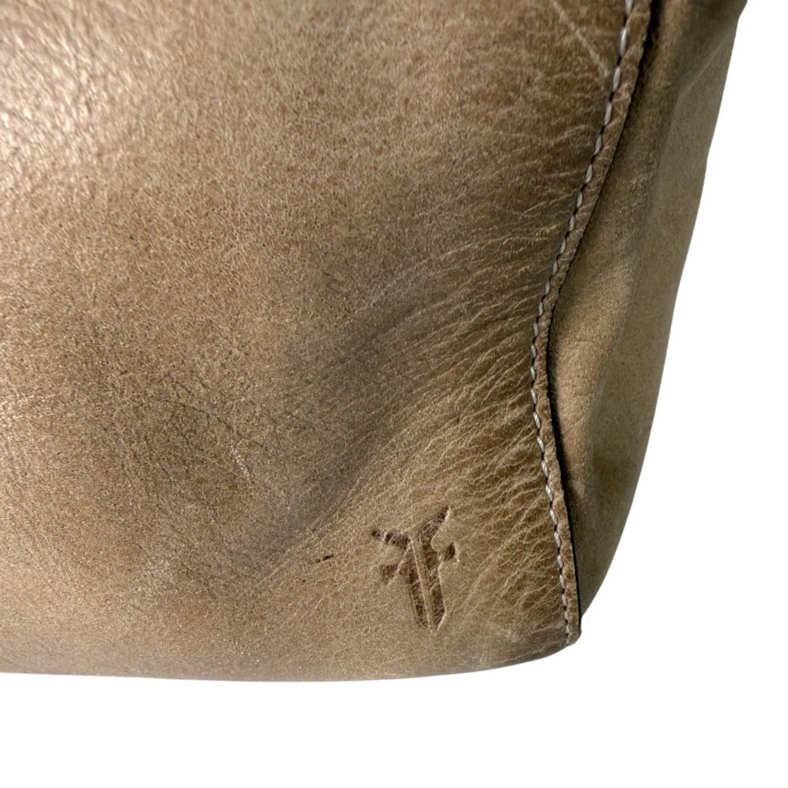 Frye Reed Magnetic Snap Distressed Rustic Leather Hobo Bag Brown Beige READ - Image 11