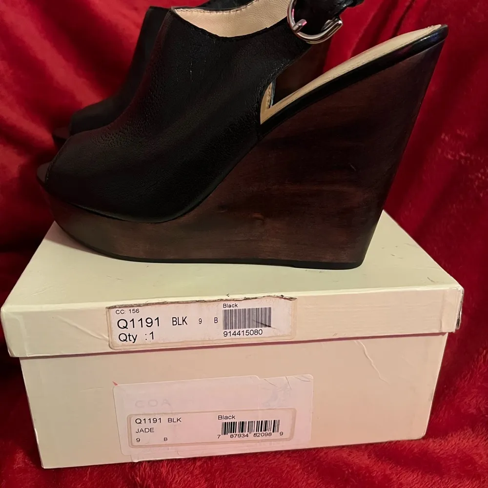 Coach Jade Wooden Platform Sandals - Image 2