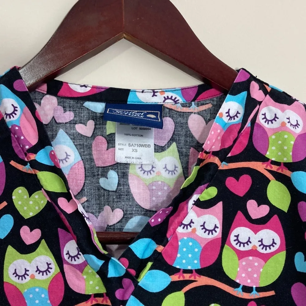 Sanibel Scrubs Women’s Scrub Top Size XS Pink - Image 2