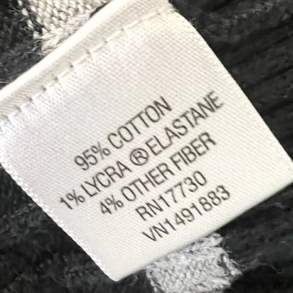 Merona Black & Gray Striped V Neck Pullover Sweater Top Size Small - Image 10