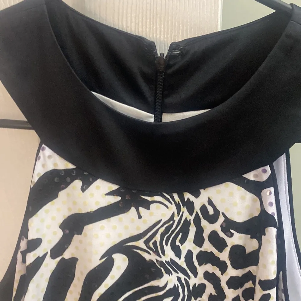 Cache Black and White Sequined Halter Dress - Image 4