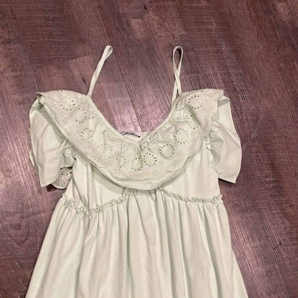 Zara eyelet ruffle midi long dress - Image 5