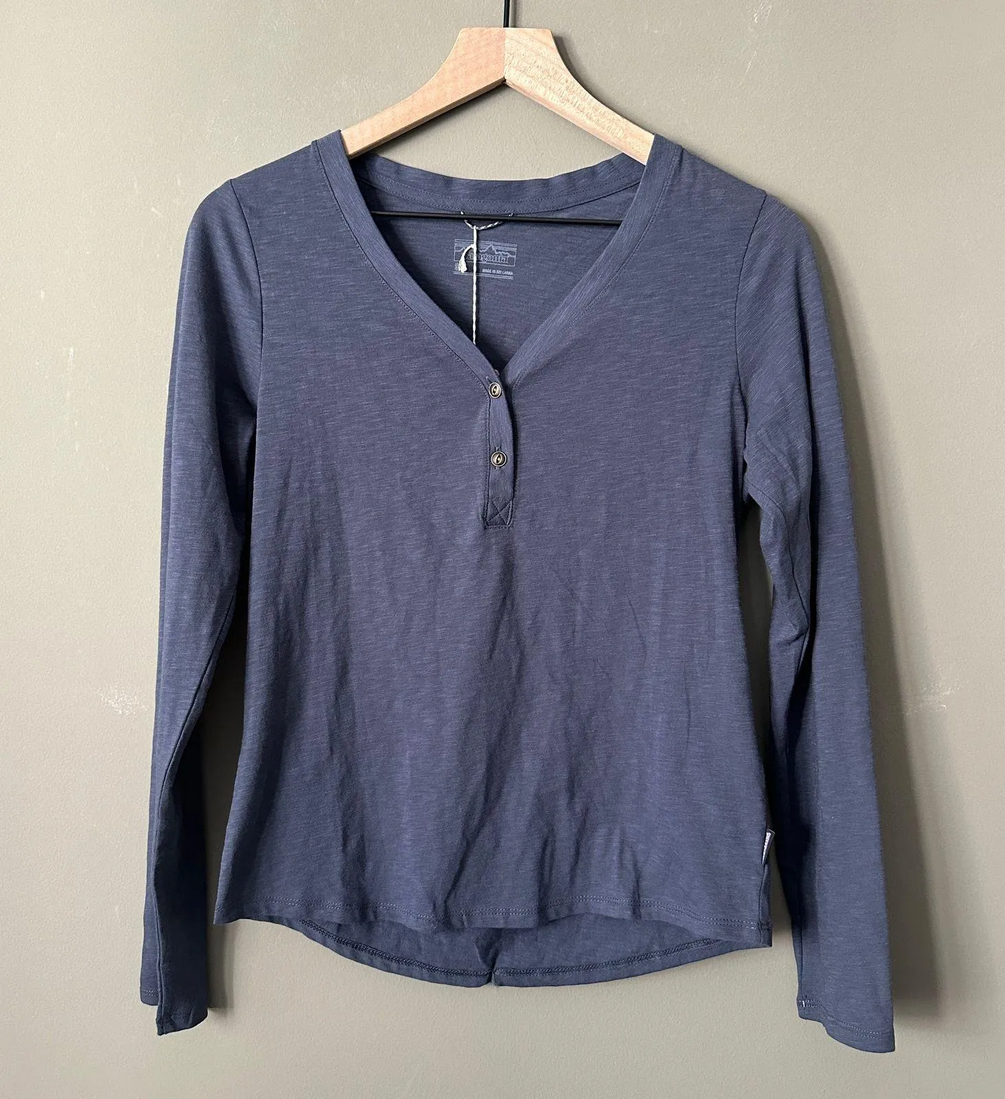 Patagonia Women’s Mainstay Henley - S Smolder Blue NWT - Image 2