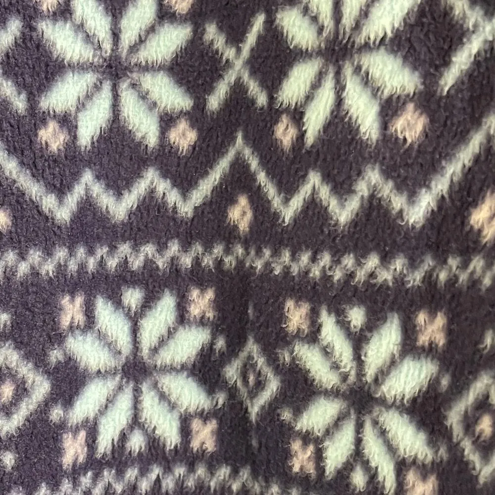 Croft & Barrow Blue Snowflake Fleece Nightshirt Gown Medium - Image 4