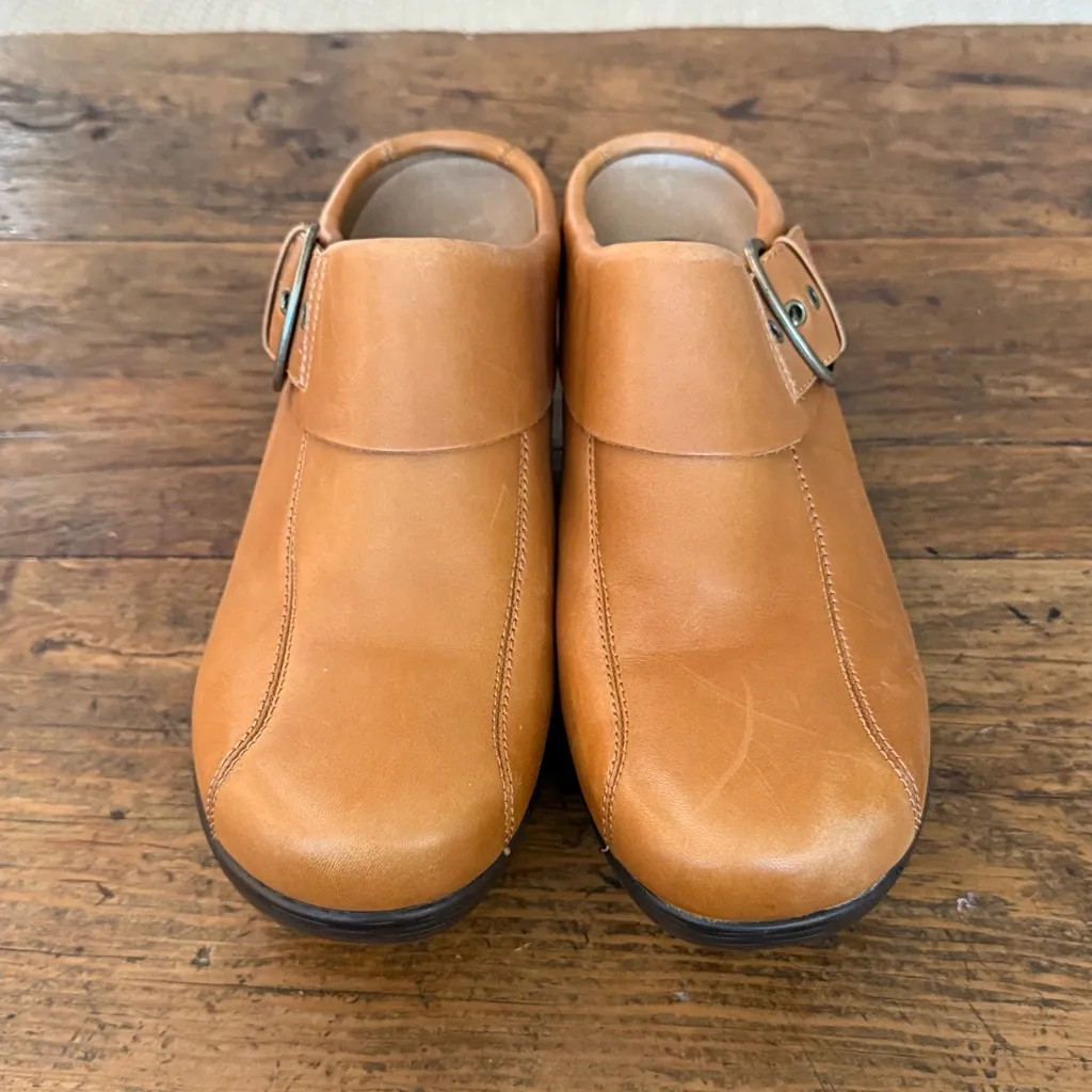 Sanita Brown Leather Professional Buckle Clogs Size 42 - Image 2