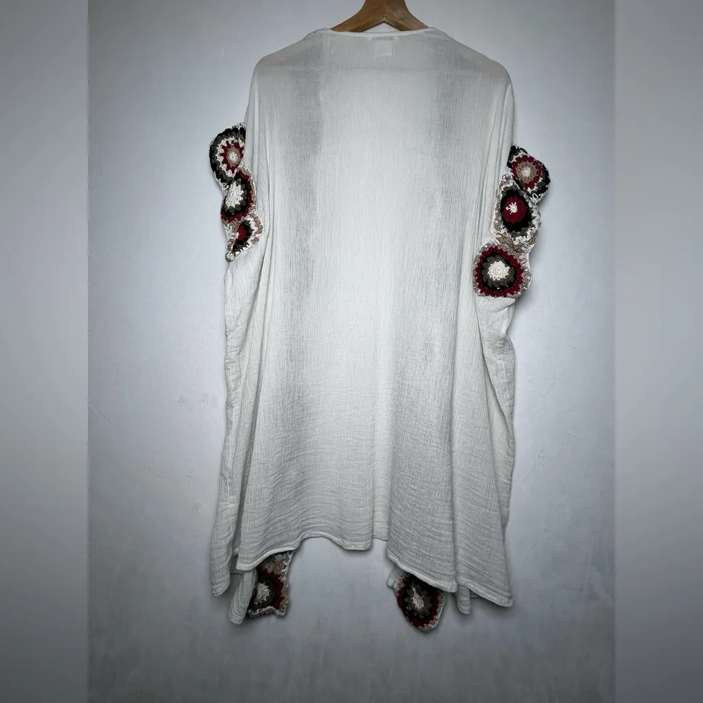 Sweet Magnolia Women’s Cream Crochet Trim Boho Casual Duster Cardigan Size S Red - Image 4