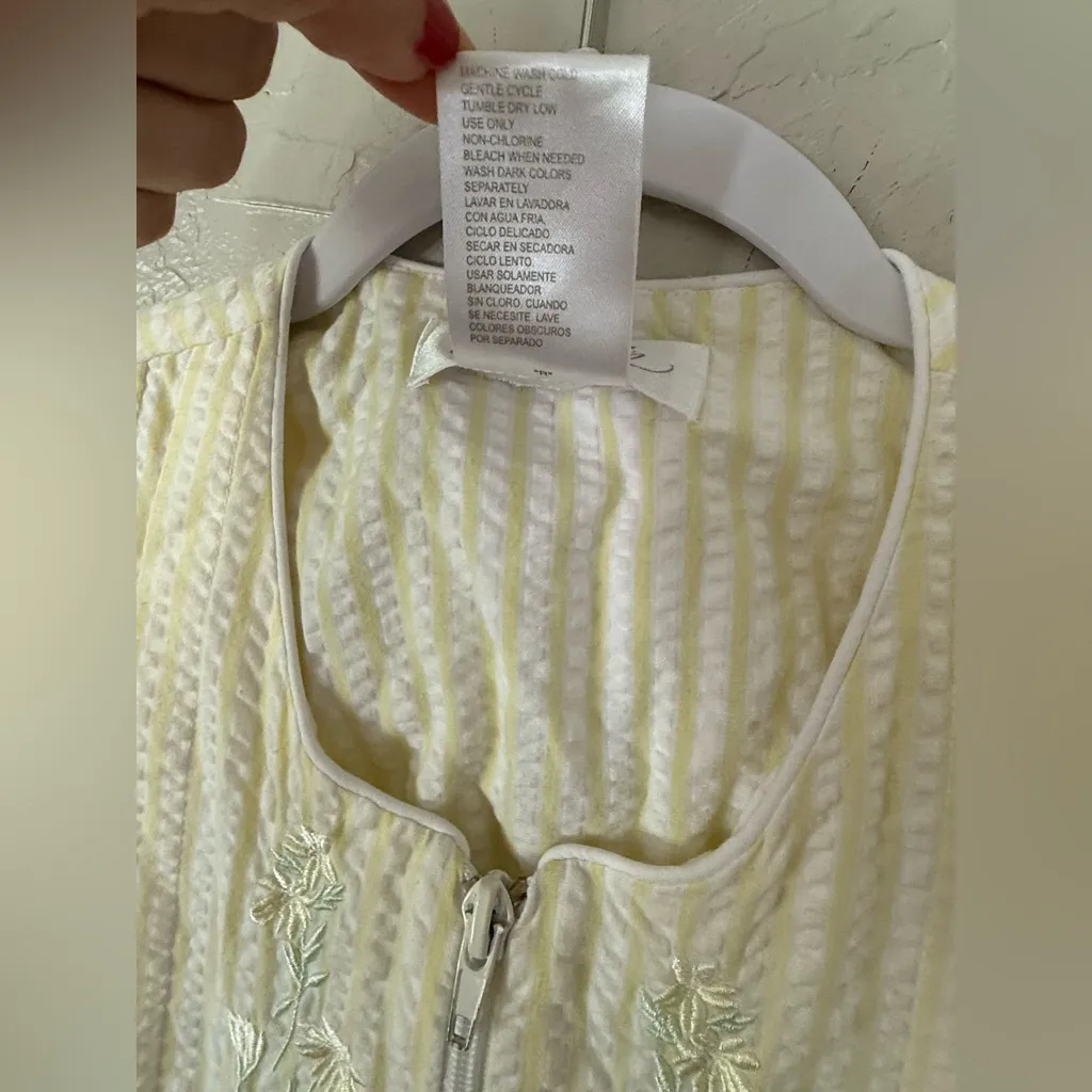 Collette Miss Elaine Robe Housecoat Size M Pastel Yellow Seersucker Nightgown Size M - Image 4