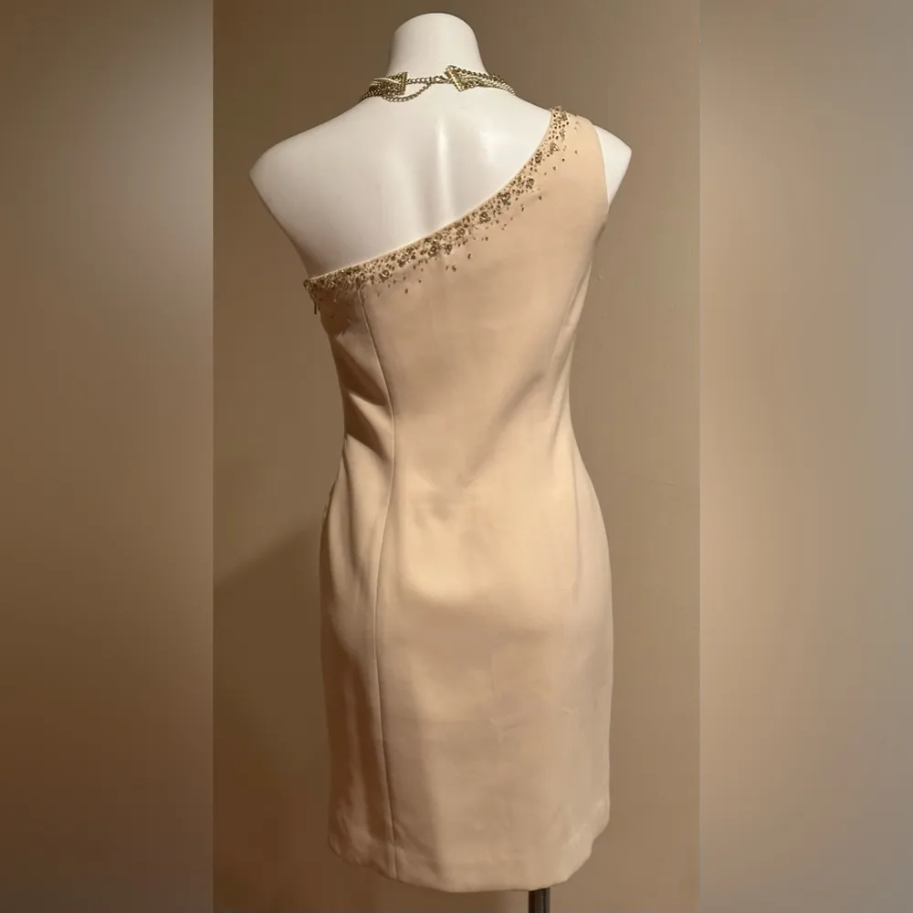 Liz Claiborne One Shoulder Crean Color Sequence Wedding Occasion, Dress Size 8P - Image 4