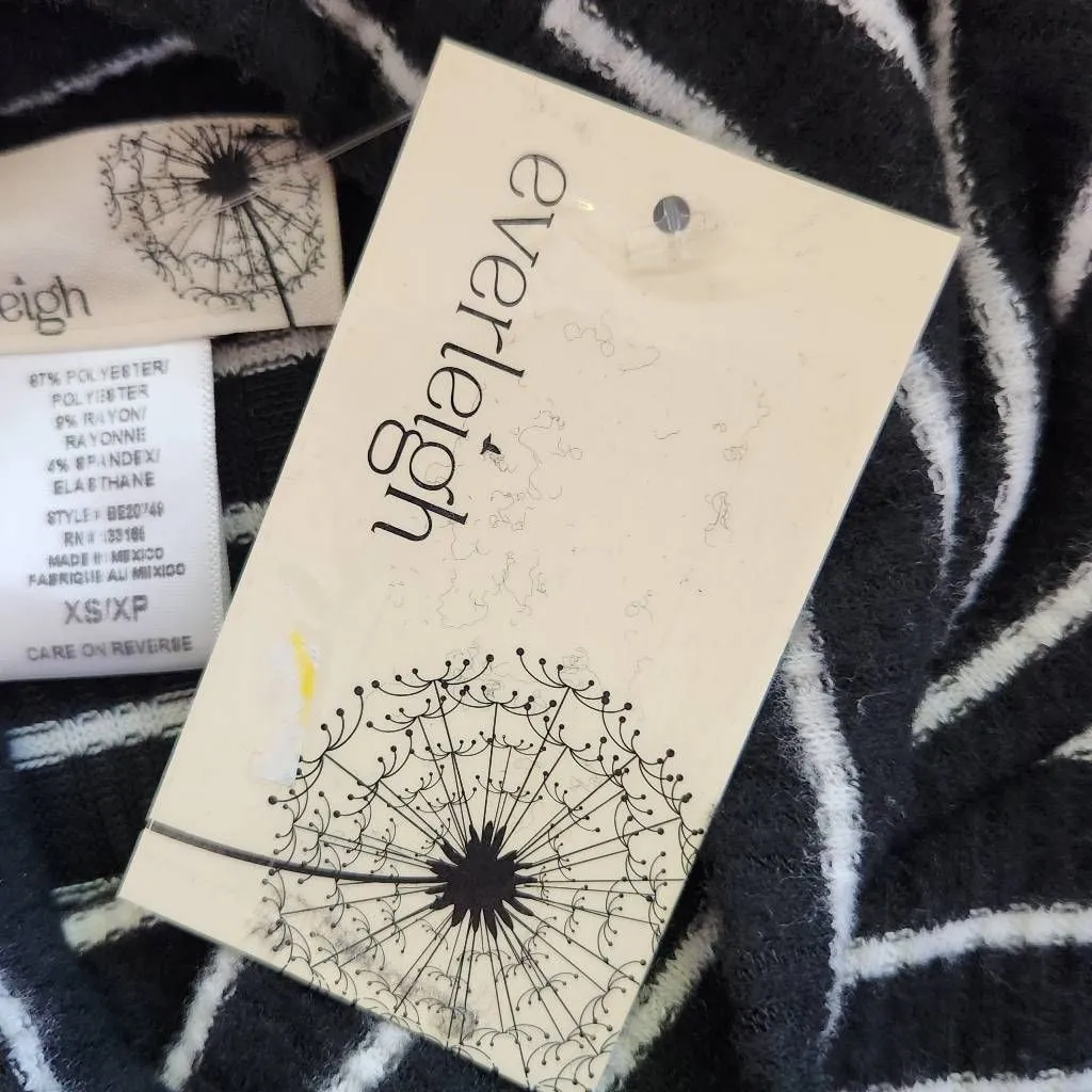 Everleigh Black Stripe Turtleneck Sweater NWT Size XS Soft Striped Sweater - Image 7