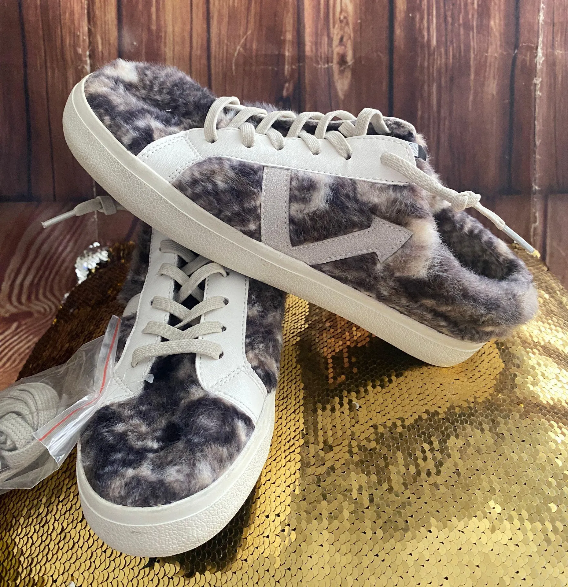 Faux Fur & Leather Mule Sneakers Sz 8 - Image 5