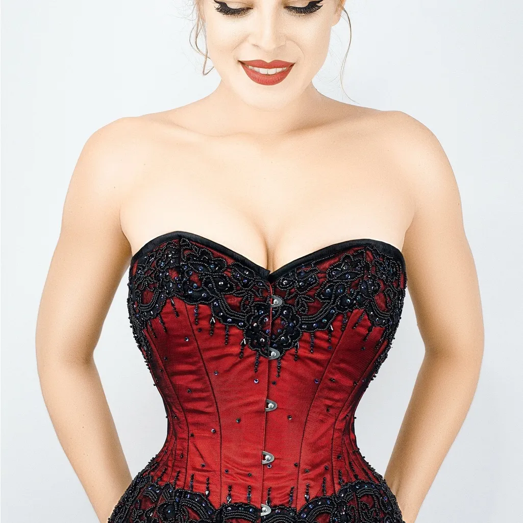 Elegant Red and Black Corset Size 24 - Image 7