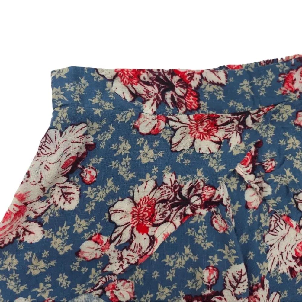 Free People Floral Ruffle Draped Elastic Waist Tap Shorts Womens Size M Blue Red - Image 9