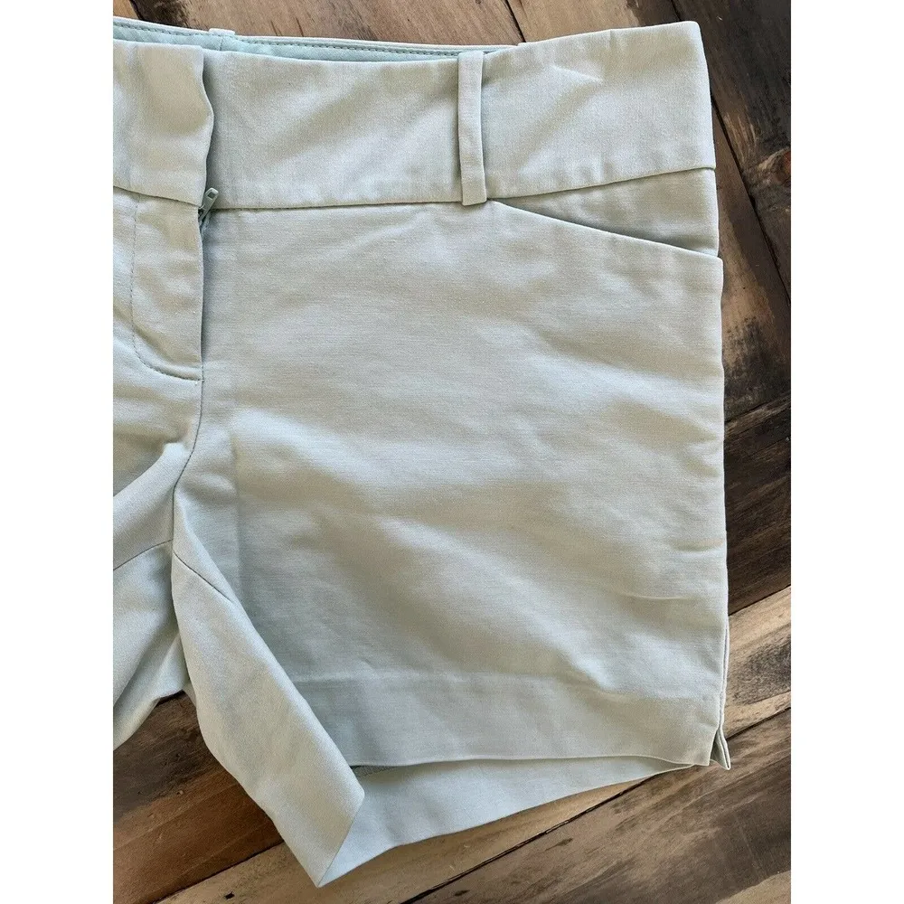 The Limited Mint Green Low Rise Cotton Chino Shorts Size 4 - Image 3
