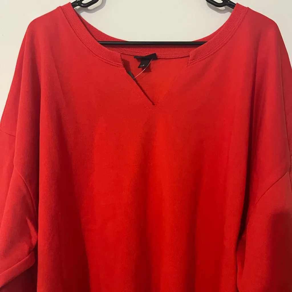 NWT Torrid Cropped Red‎ VNeck Sweater Size 4X - Image 2