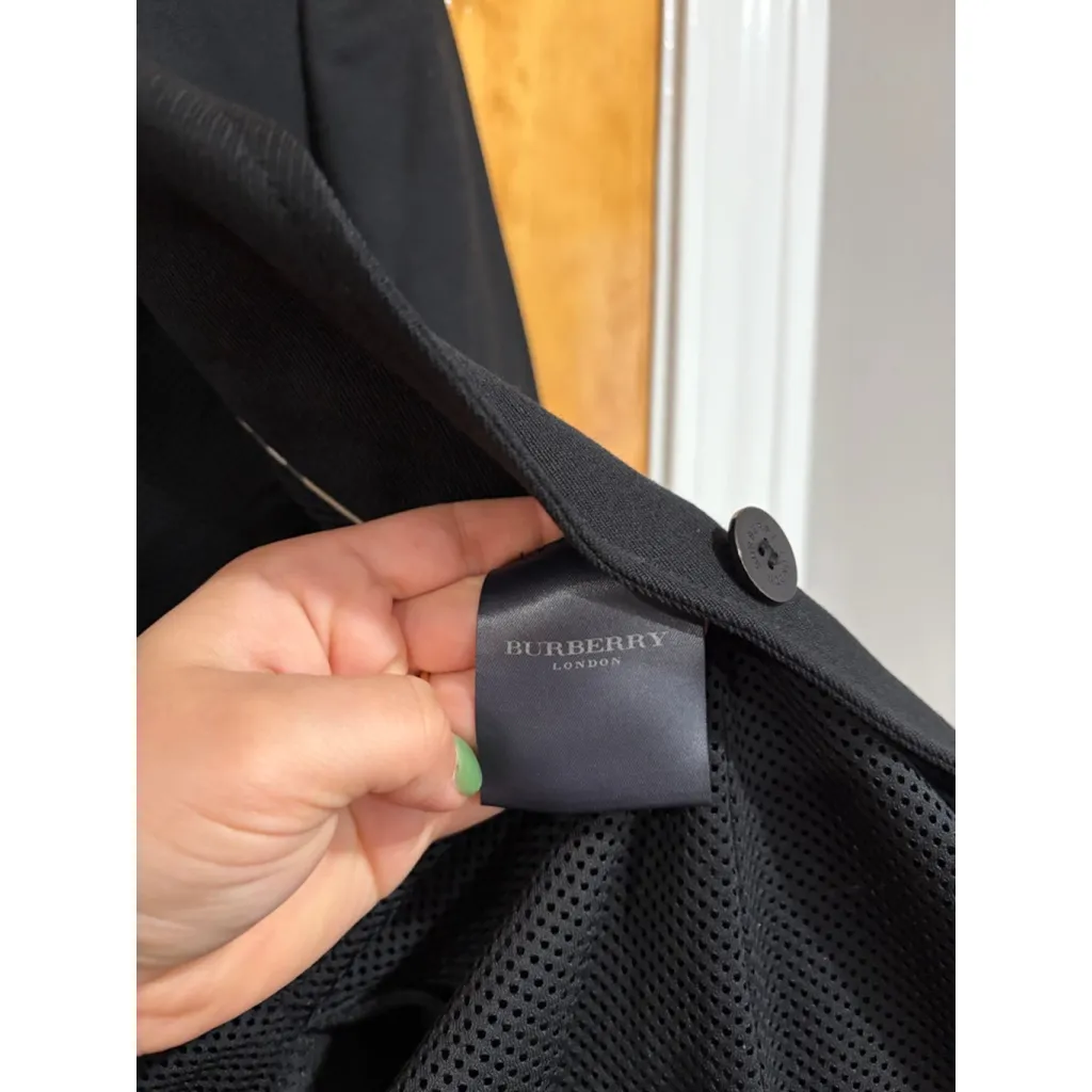 Burberry London Wool Blend Jacket Black Utility Pockets Made in Italy Size 2 - Image 6