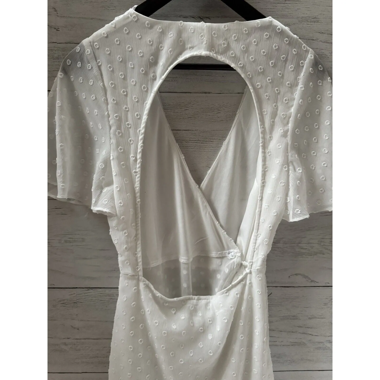 COTTON CANDY LA Flutter Sleeve Wrap Ruffle Bow Open Back Polka Dot Romper Size M White Size M - Image 9
