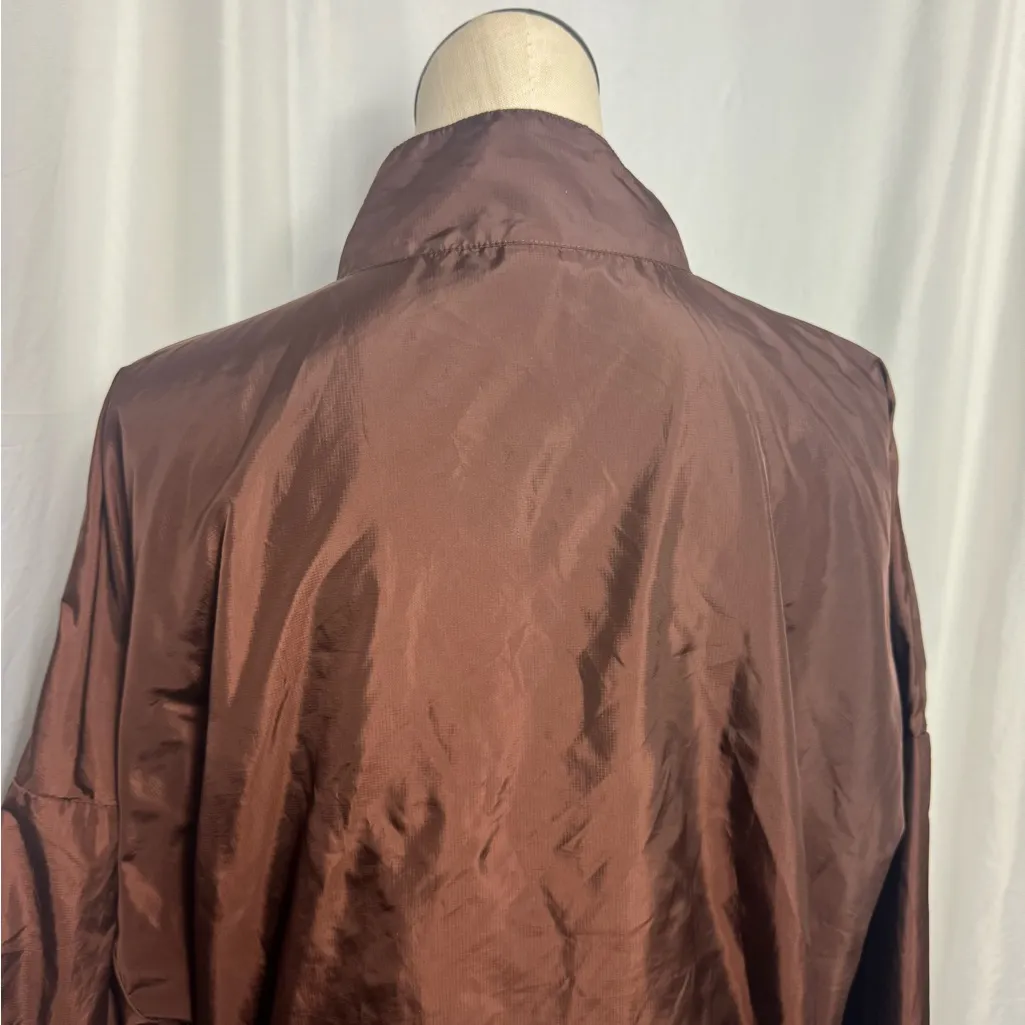 Fabletics Women’s Shawn Half Zip Crop Windbreaker Jacket
Size XL - Image 6