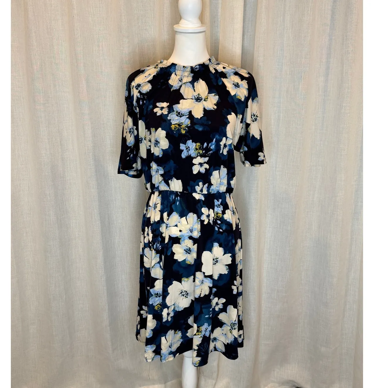 Maggy London Floral Dress Womens US 6 Navy Elastic Waist Stretch Cottagecore - Image 2