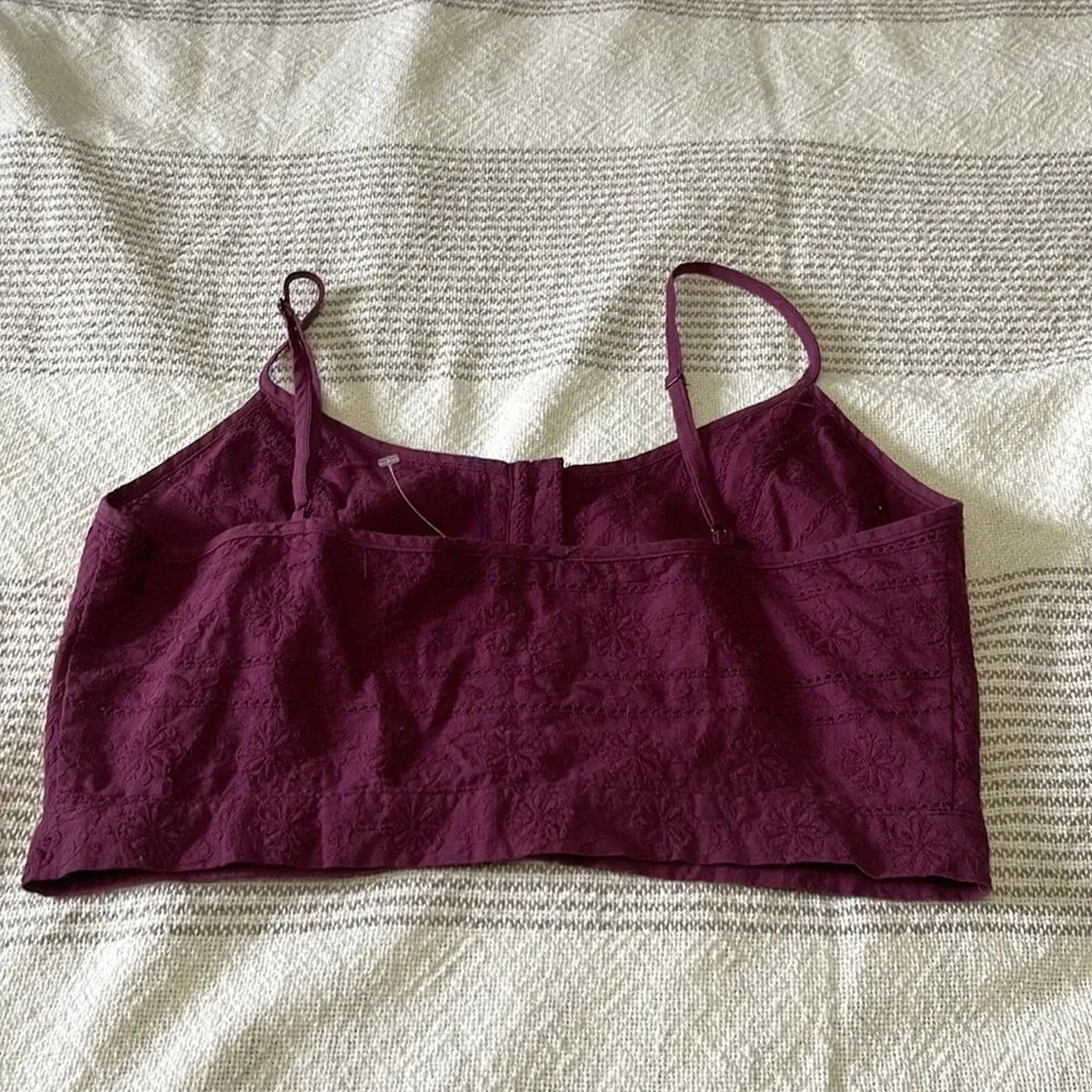 KENDALL And Kylie Laced Cropped Top Burgundy - Image 3