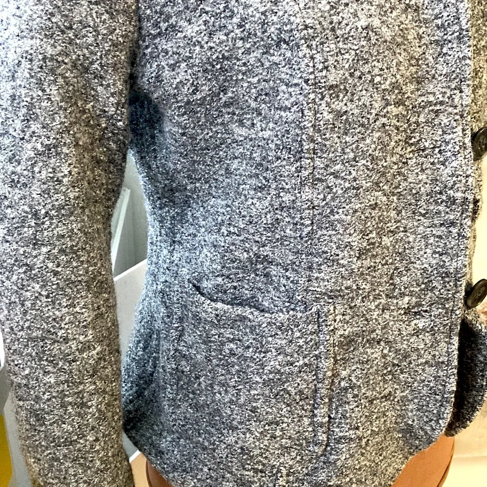 Talbots pea coat blazer jacket. Fitted. Wool blend. 4 button closure. - Image 4