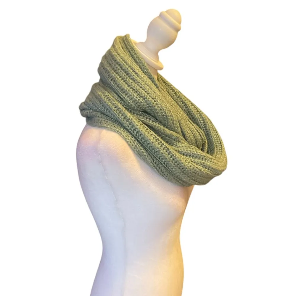 Lauren Conrad Brushed Shine Infinity Scarf Seafoam Mint Green New With Tags - Image 3