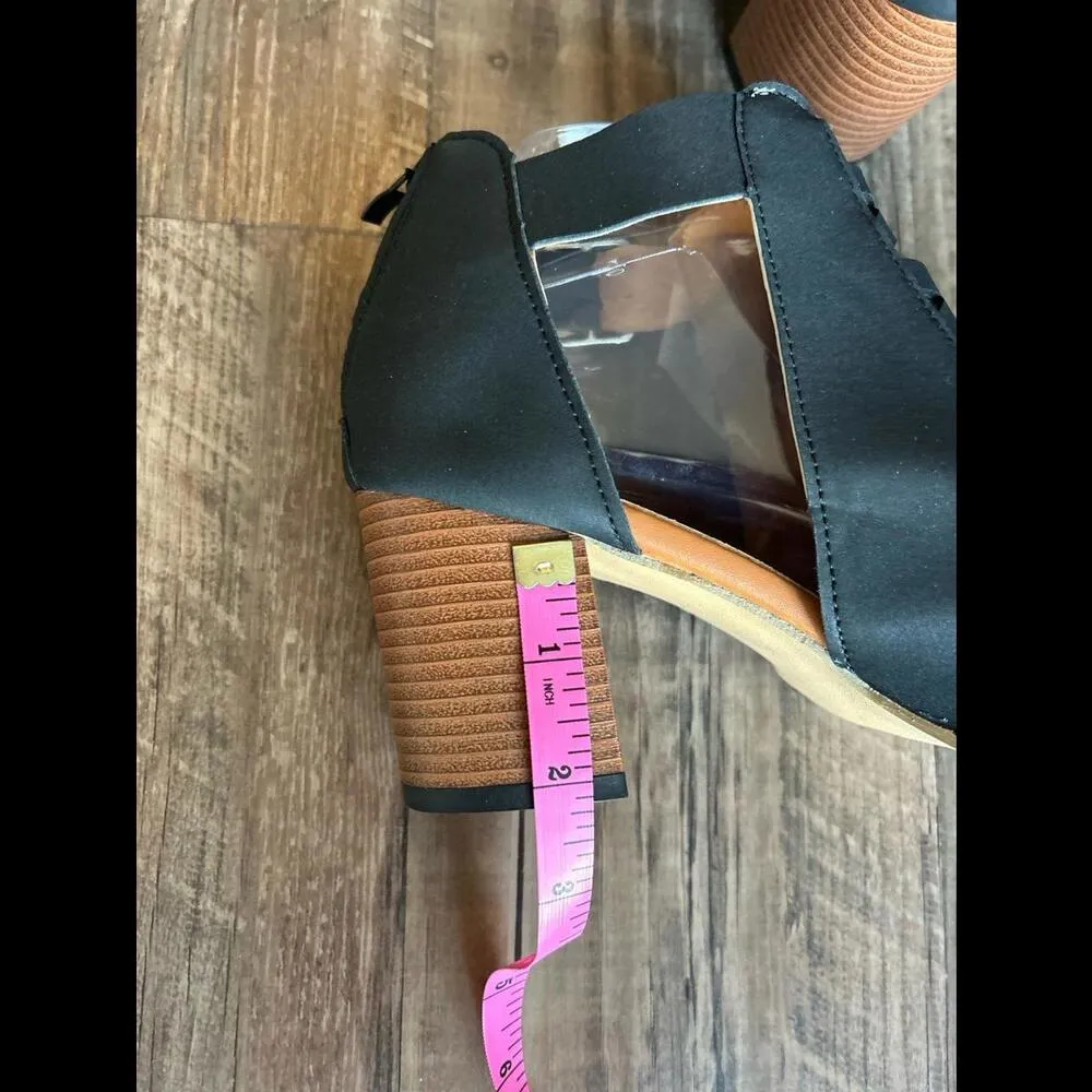 Caged Criss Cross Sandals Women’s Size 7.5 Black - Image 5