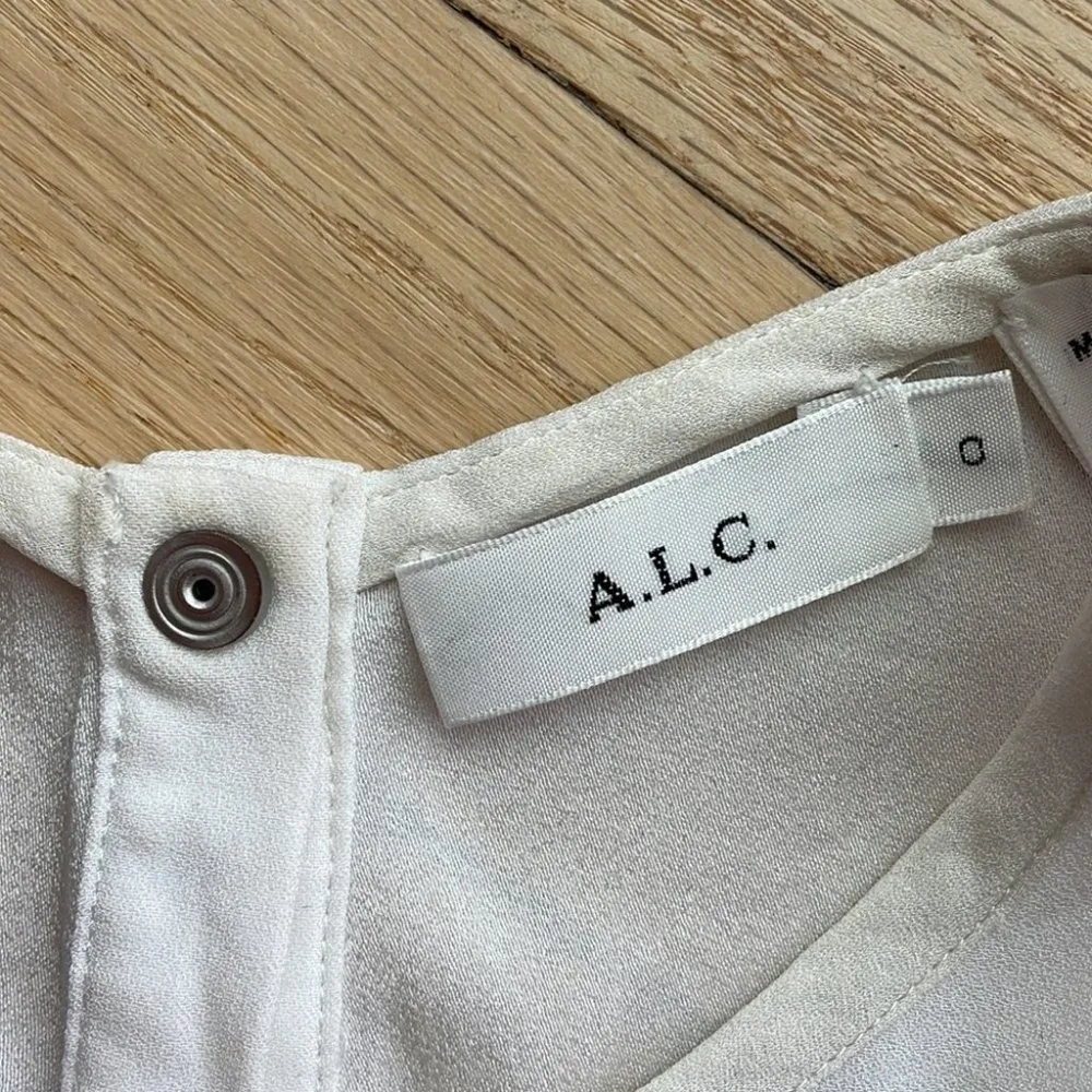 𝅺🤍 A.L.C. Sleeveless white top - size 0​ - Image 6