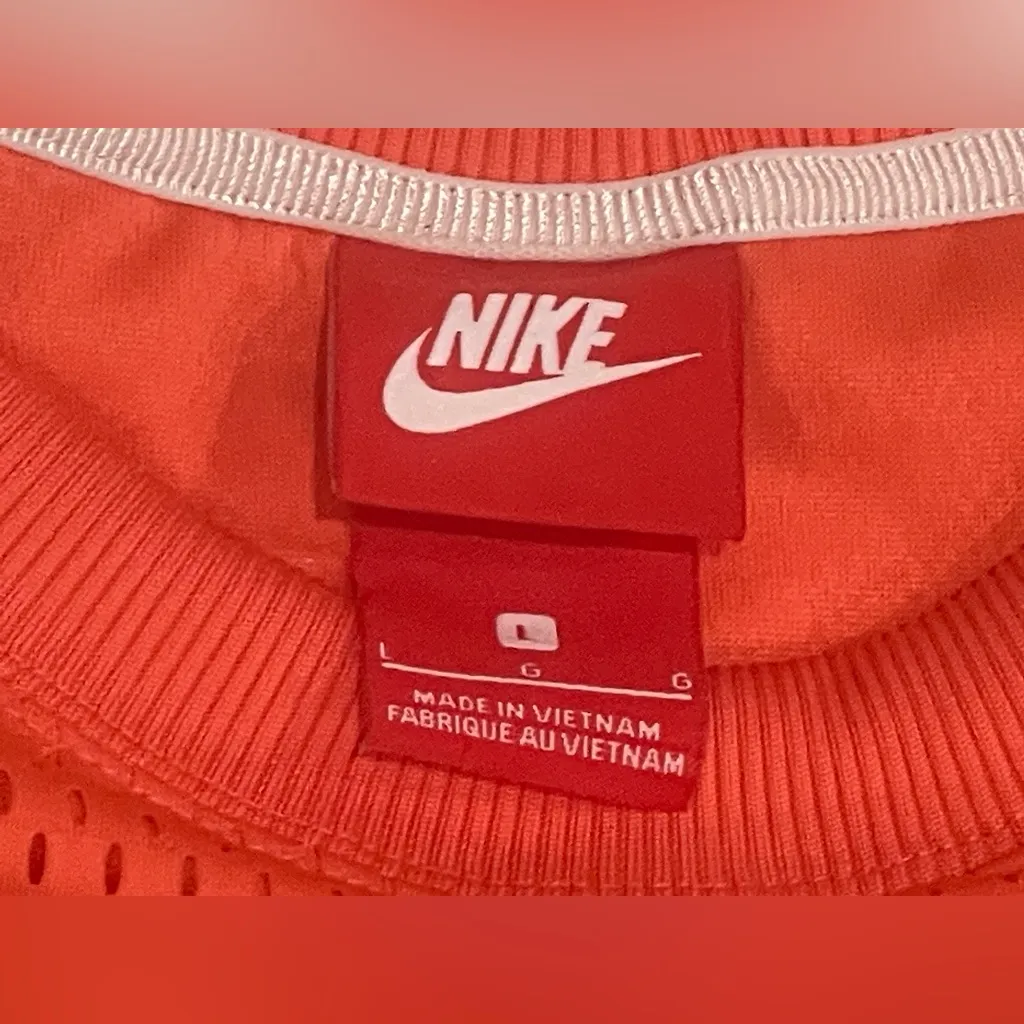 Nike Bright Red Sports Tee - Image 9