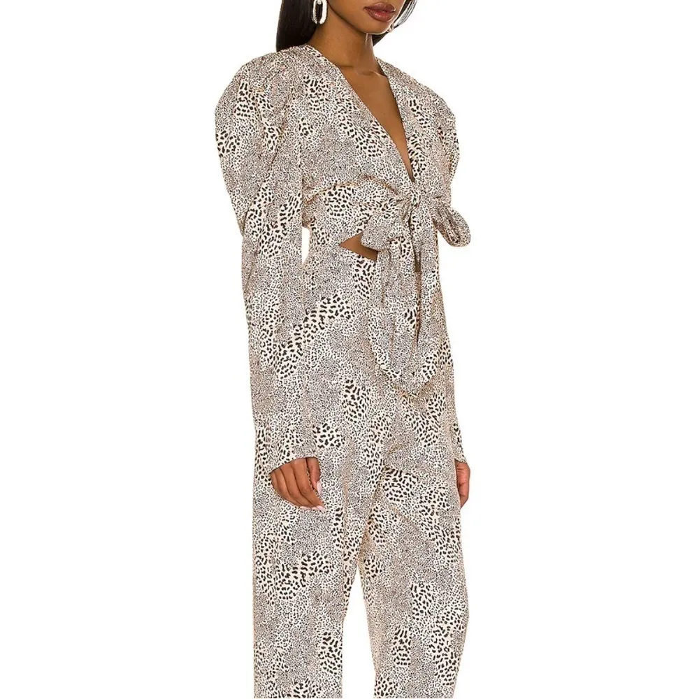 NWT Lovers and Friends Miranda‎ Jumpsuit in Cheetah Size Small - Image 3