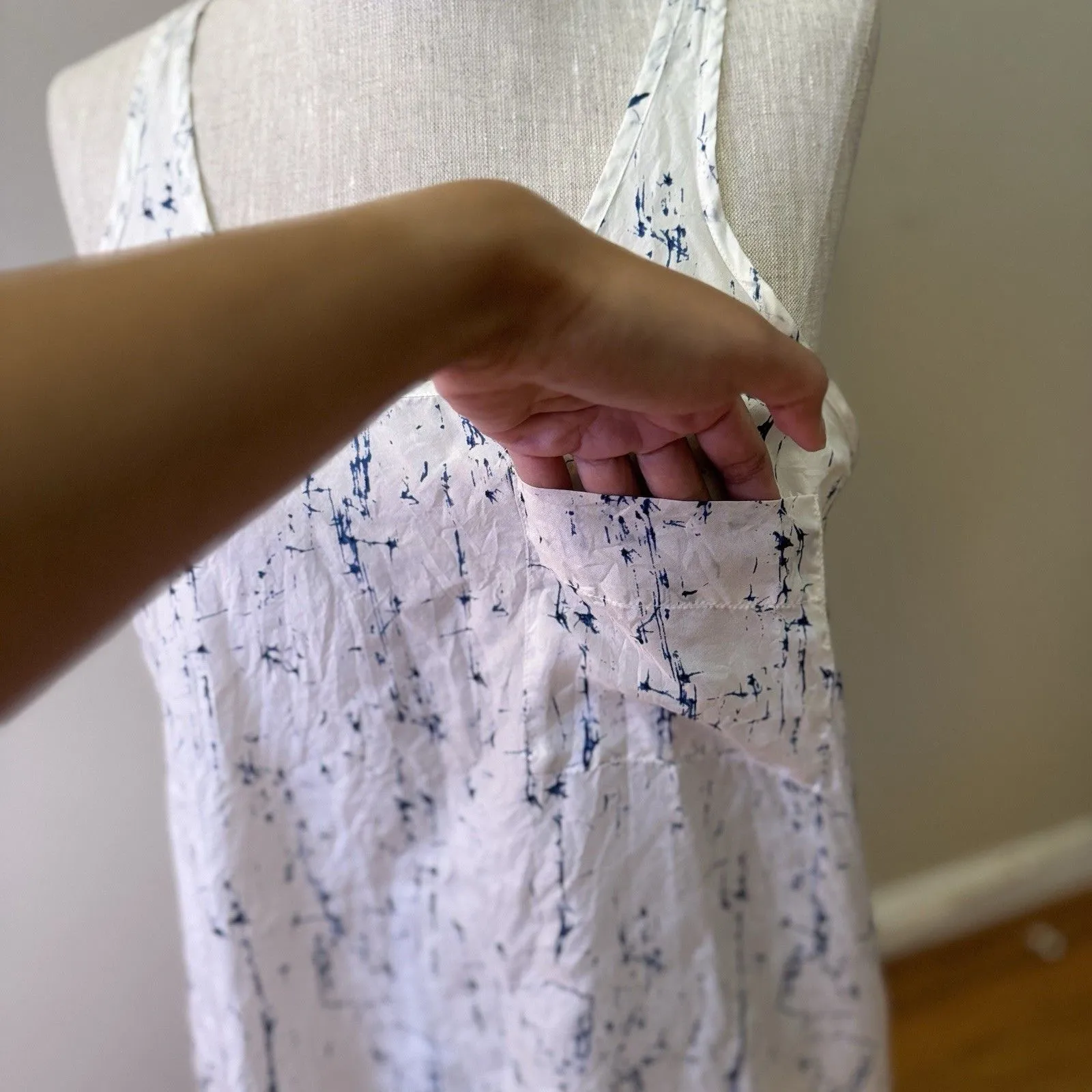 Eileen Fisher Silk Speckled Splatter Scoop Neck Tank Top Pocket Preppy Sz M - Image 7