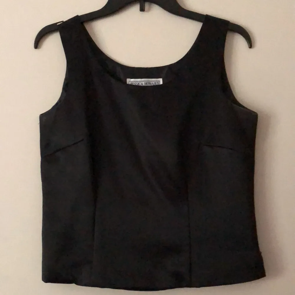 Women’s Jessica Howard 2pc blazer suit jacket set black embossed bow tie & tank - Image 7