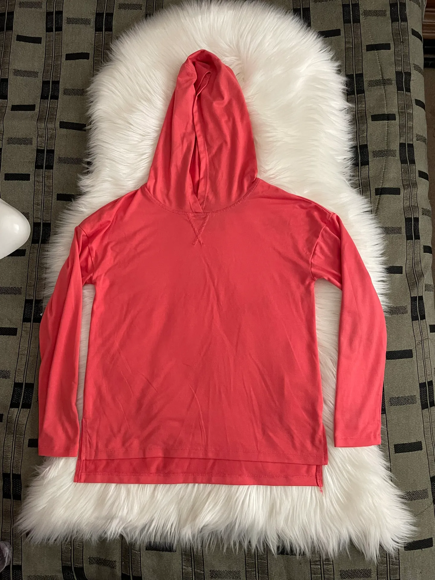 Athletic Works Atlétic long sleeve shirt size L 10/12 junior - Image 3