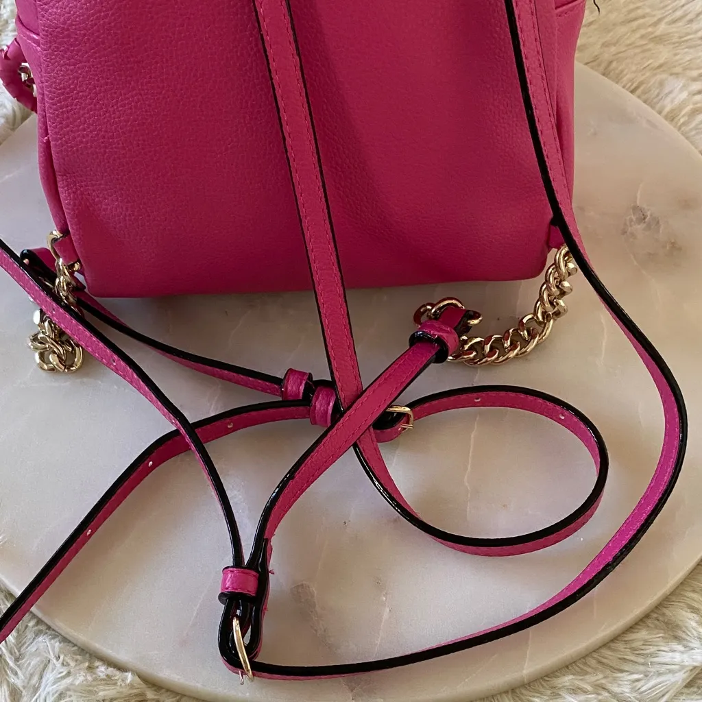Victoria's Secret Fuchsia Mini Backpack with Gold Chain - Image 8