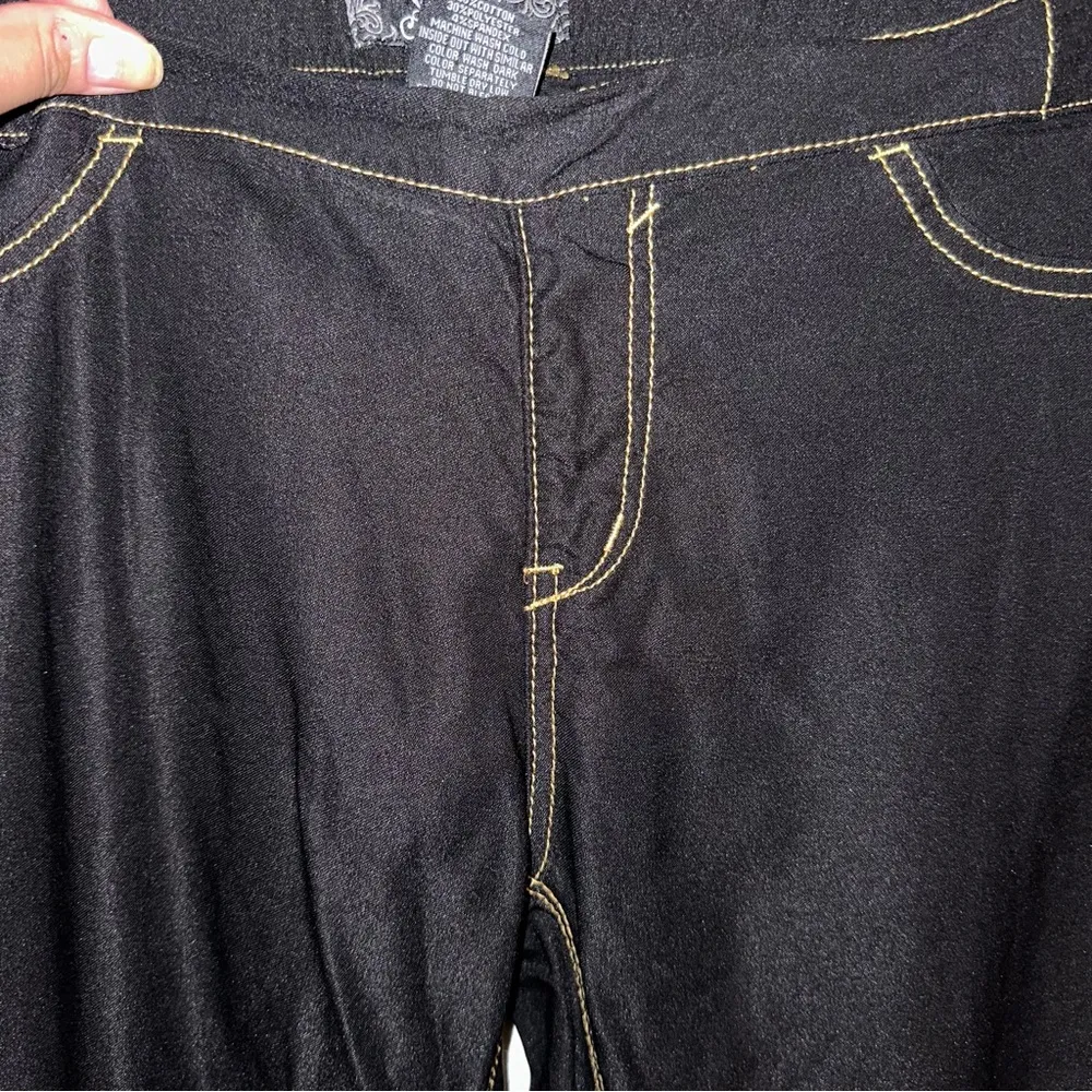 South Pole Vintage Super Stretch black Pants tan stitching size Large - Image 14