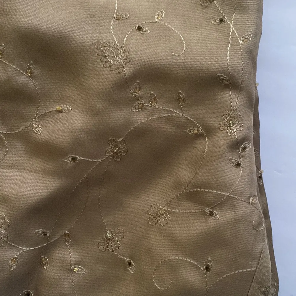 Vintage Dana Buchman women’s floral embroidered beaded silk wool pants, size 4 - Image 4