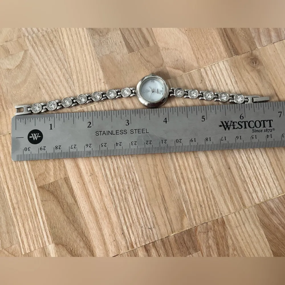 Fashion Watch FMD Brand Silver - Image 9