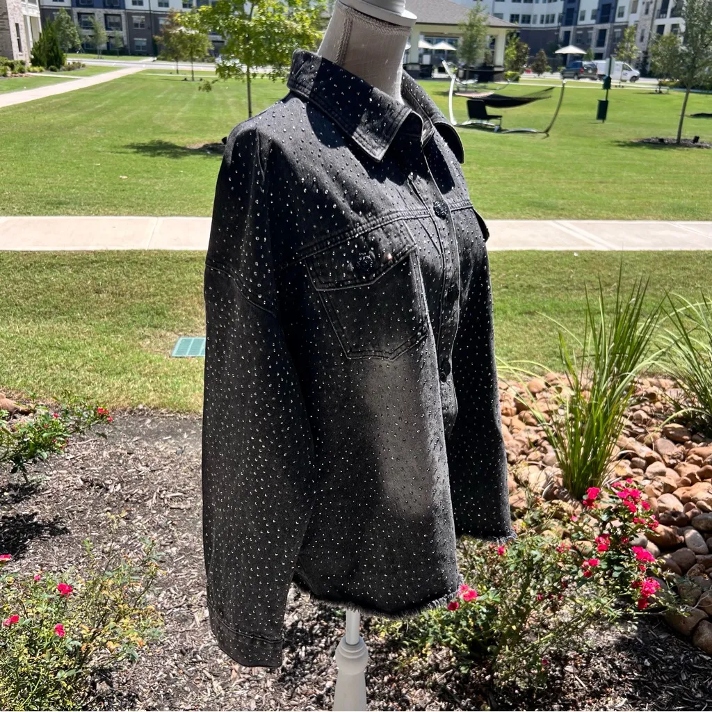 Vocal USA Studded Black Denim Jacket - Image 3